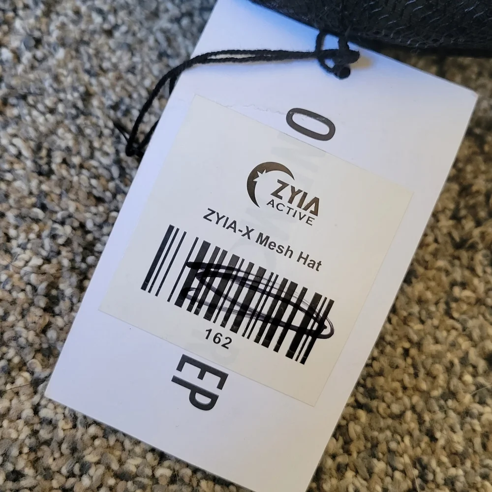 NWT Zyia Snap-Back Mesh Trucker Hat Black White - Picture 6 of 6